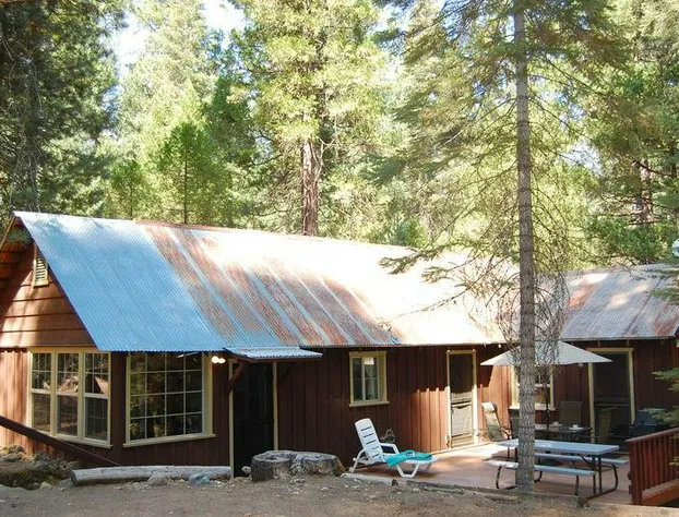 The Redwoods In Yosemite hotel detail image 2