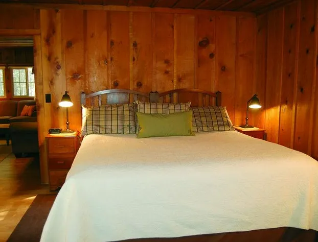 The Redwoods In Yosemite hotel detail image 4