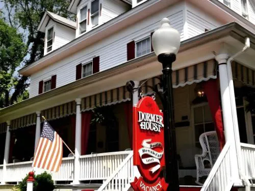 The Dormer House hotel hero