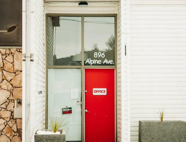 99 Mile Motel hotel detail image 2