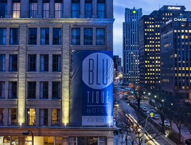 Blu Tique Hotel hotel detail image 1