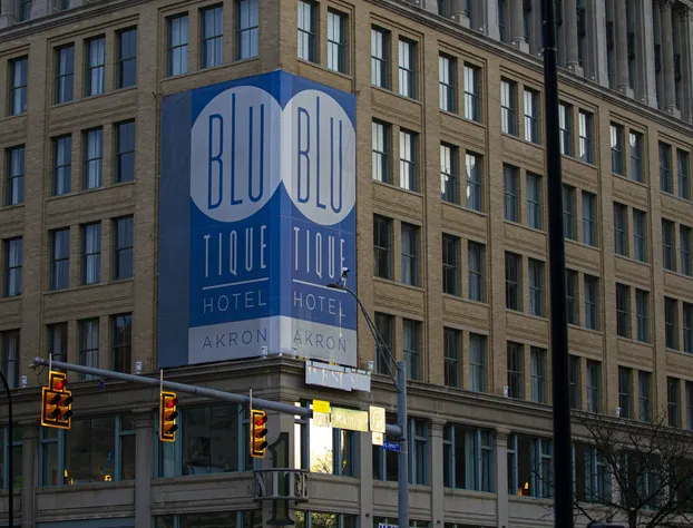 Blu Tique Hotel hotel detail image 4