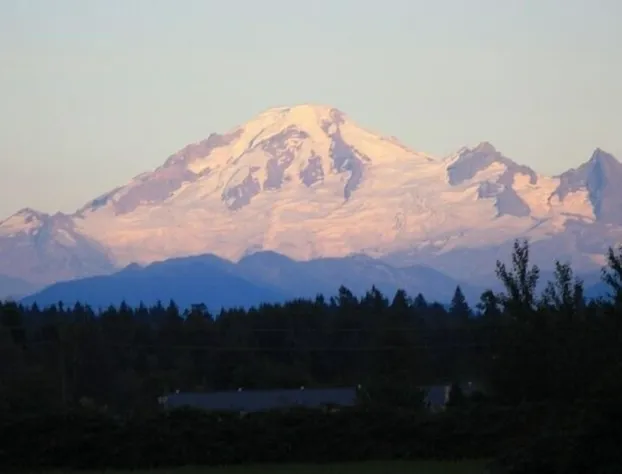 Mt Bakerview Bed and Breakfast hotel detail image 2