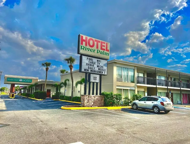 River Palm Hotel hotel detail image 1