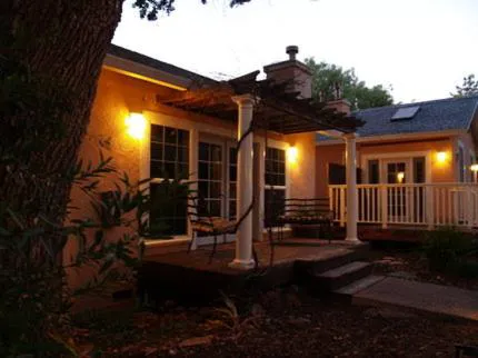 Glen Ellen Inn hotel detail image 1