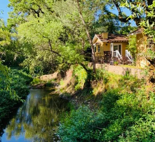 Glen Ellen Inn hotel detail image 2