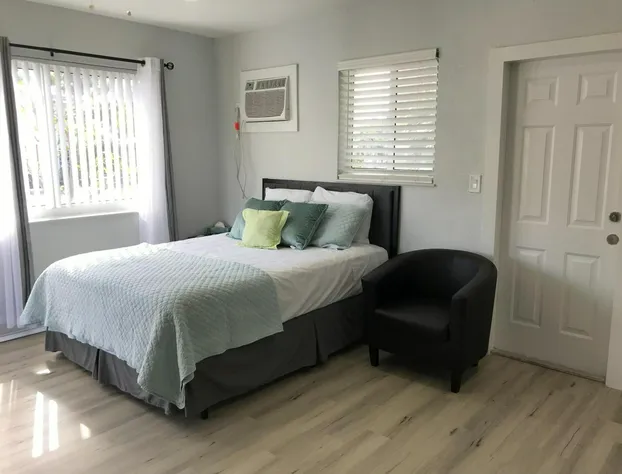 Pompano Breeze hotel detail image 2