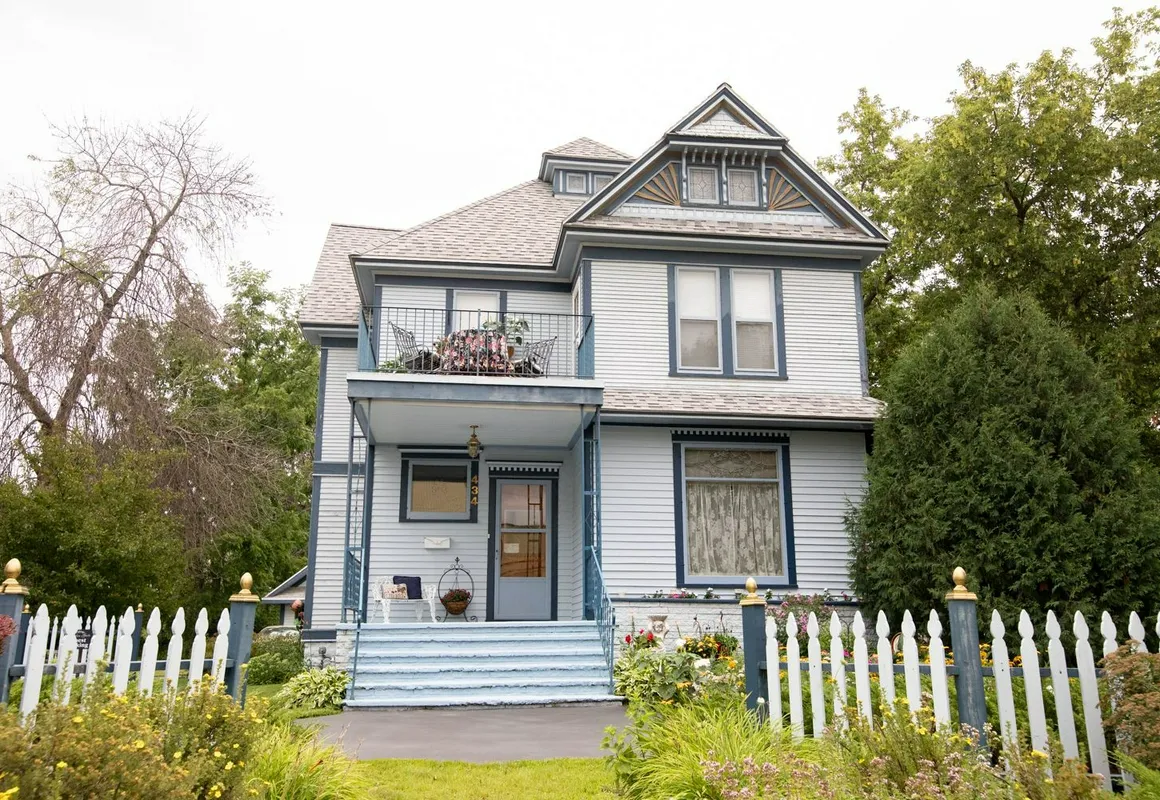 Garden Gate BnB hotel hero