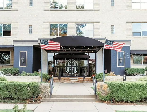 Hotel Phillips hotel detail image 1