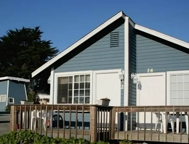 Bodega Harbor Inn hotel detail image 1