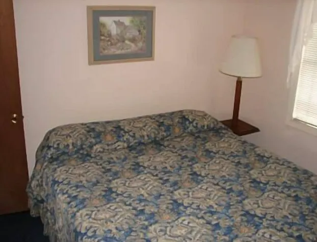 Bodega Harbor Inn hotel detail image 3