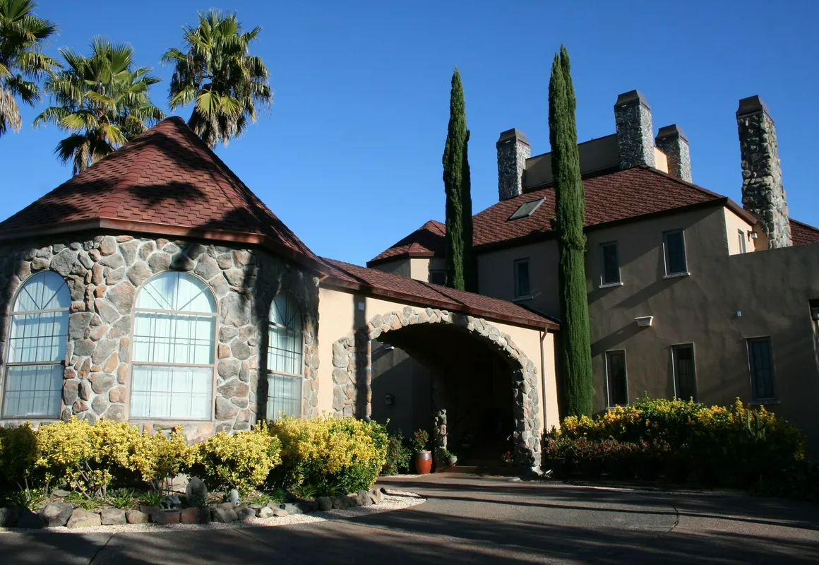 Bella Villa Messina hotel hero