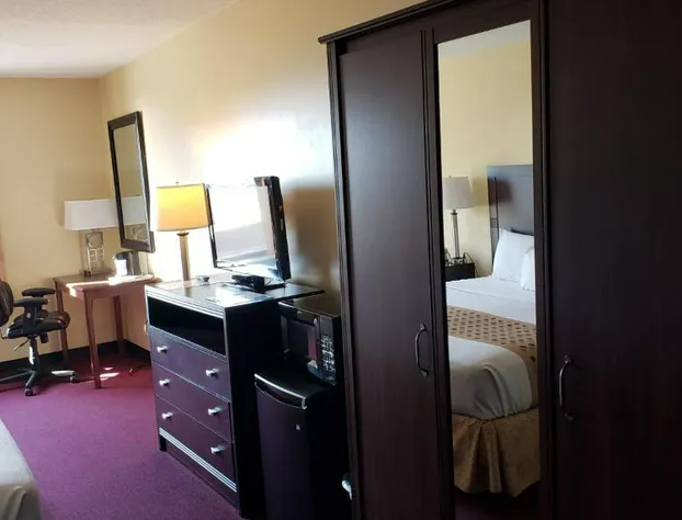 River Edge Inn hotel detail image 1