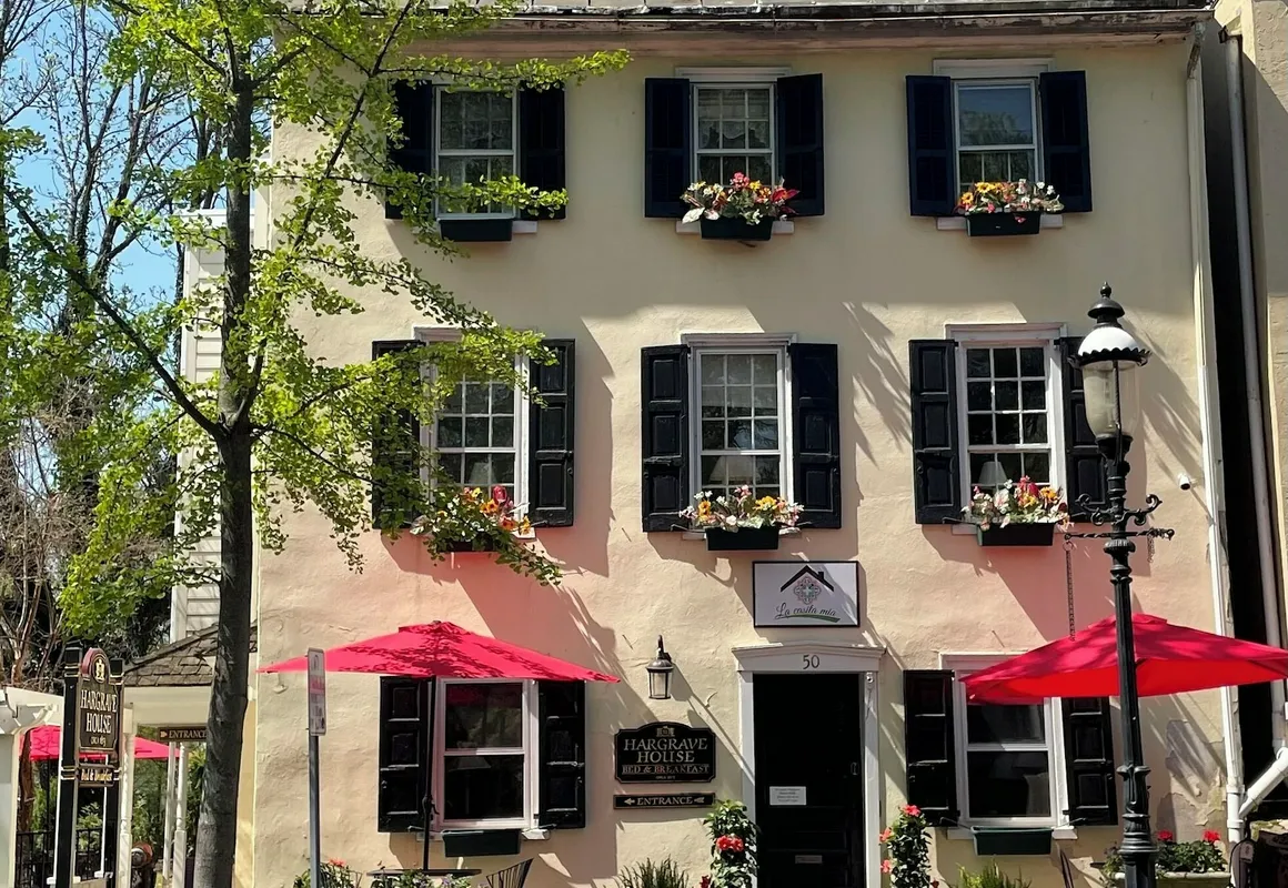 Hargrave House B & B hotel hero