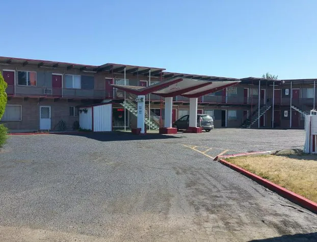 Thunder Bird Motel hotel detail image 2