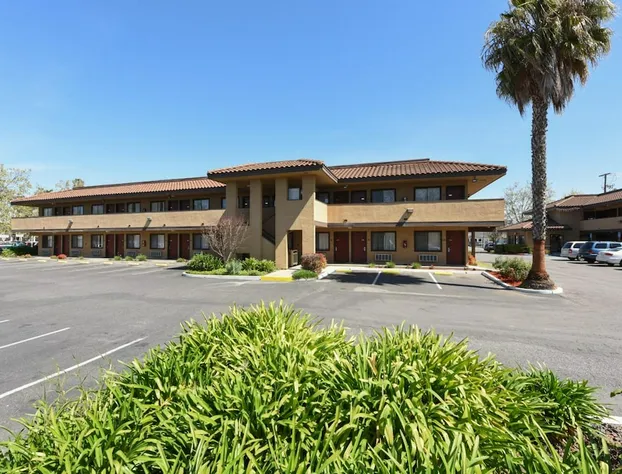 Signature Inn San Jose hotel detail image 2