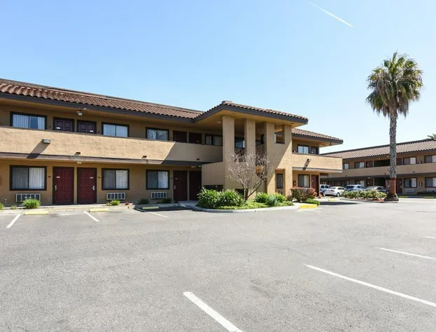 Signature Inn San Jose hotel detail image 4