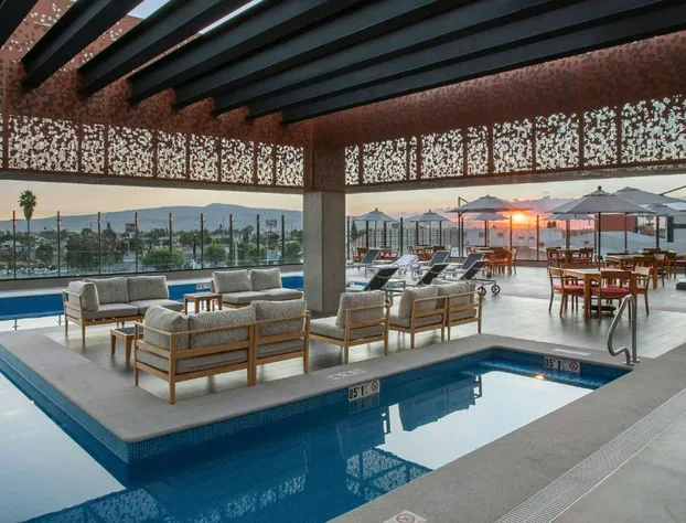 DoubleTree by Hilton Celaya hotel detail image 3