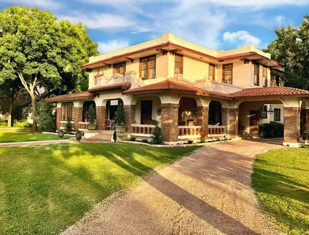 The Lancaster Manor B&B hotel detail image 2