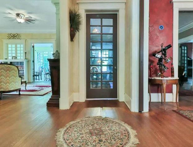 The Lancaster Manor B&B hotel detail image 4