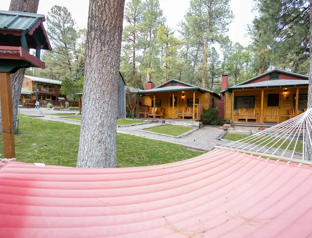 Ruidoso Lodge Cabins hotel detail image 4