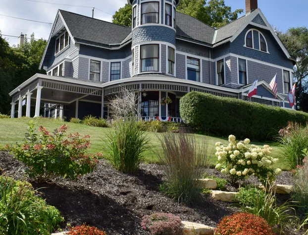 The Hancock House hotel detail image 3