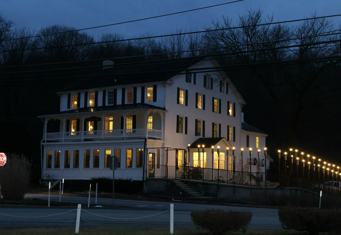 Stottsville Inn hotel hero