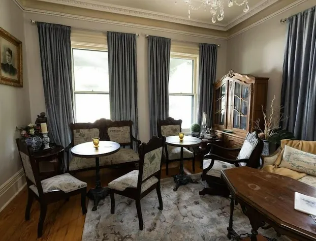 Iron Amethyst Inn Boutique Hotel hotel detail image 2