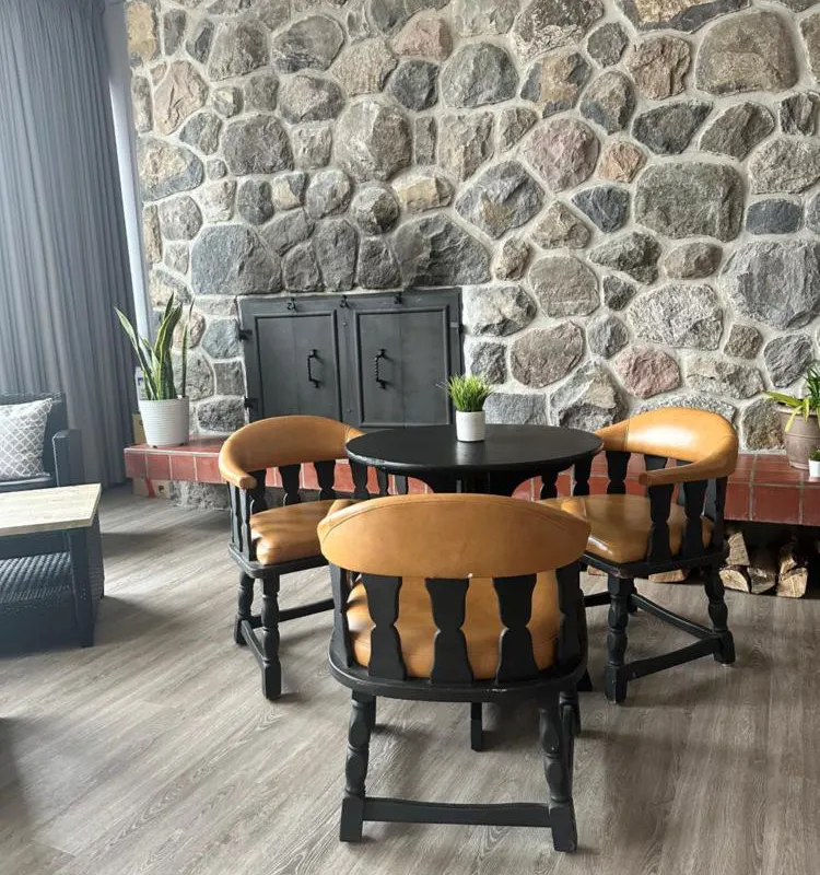 Hotel Far Hills hotel hero