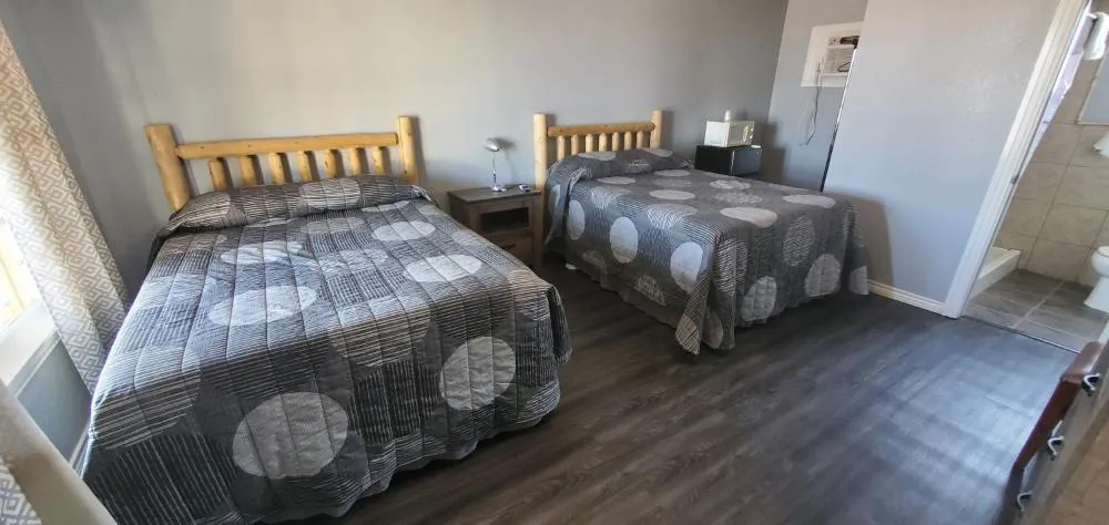 Town & Country Motel hotel detail image 1