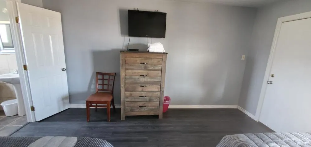 Town & Country Motel hotel detail image 3