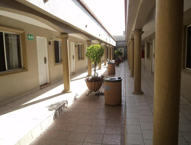 Hotel San Martin hotel detail image 2