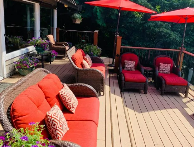 The Fraser River's Edge B&B Lodge hotel detail image 2