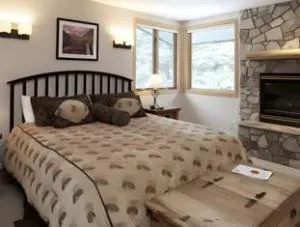 Tamarack Townhomes - CoralTree Residence Collection hotel hero