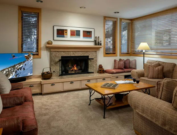 Tamarack Townhomes - CoralTree Residence Collection hotel detail image 2