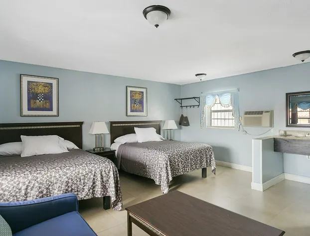 Deluxe Inn hotel detail image 3