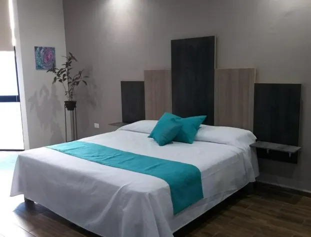 Suites and Art hotel detail image 4