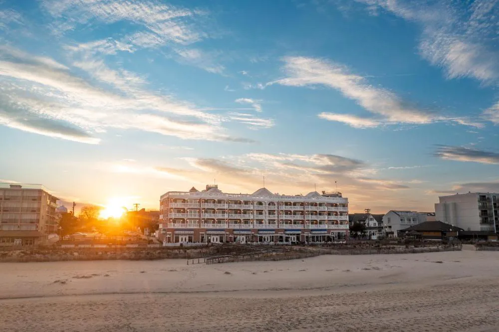 Boardwalk Plaza Hotel hotel hero