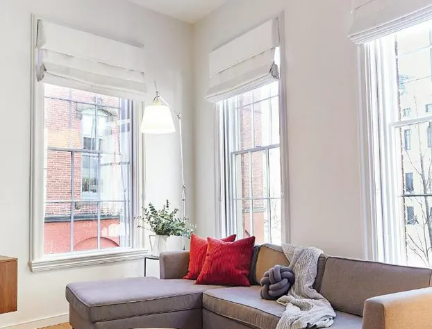 The Docent's Collection at 121 Middle Street hotel detail image 2