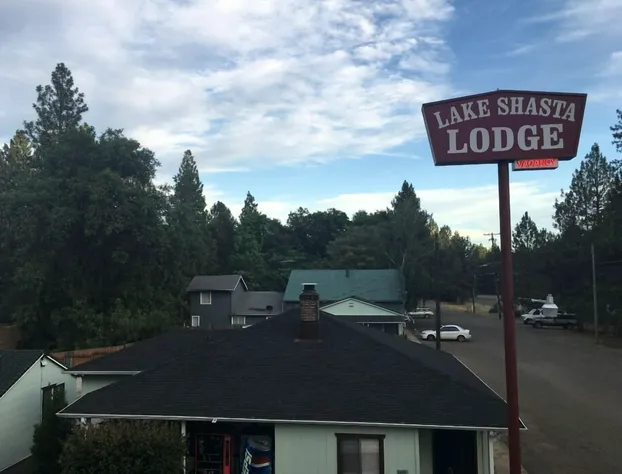 Lake Shasta Lodge hotel detail image 2