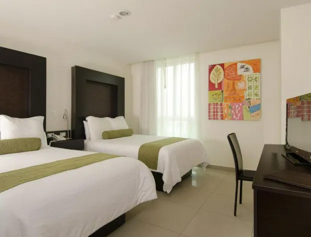 Wyndham Garden Guadalajara Acueducto hotel detail image 4