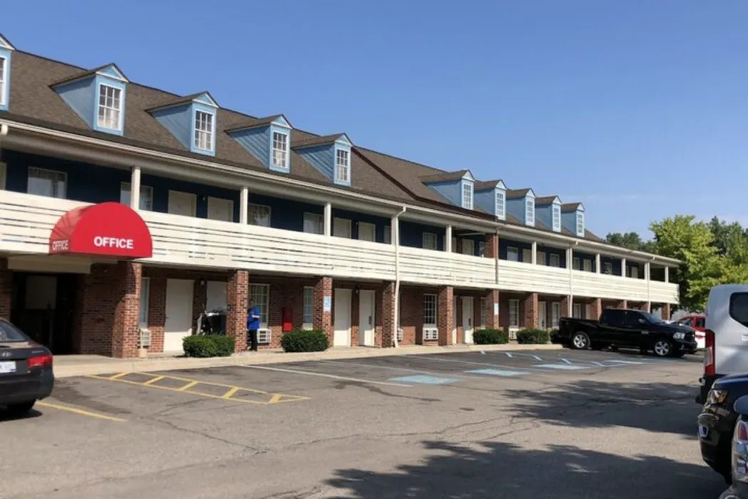 Travelodge By Wyndham Canton-Livonia Area, Mi hotel hero