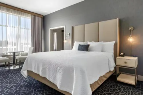 Lyric Hotel West End, Trademark Collection by Wyndham hotel detail image 2