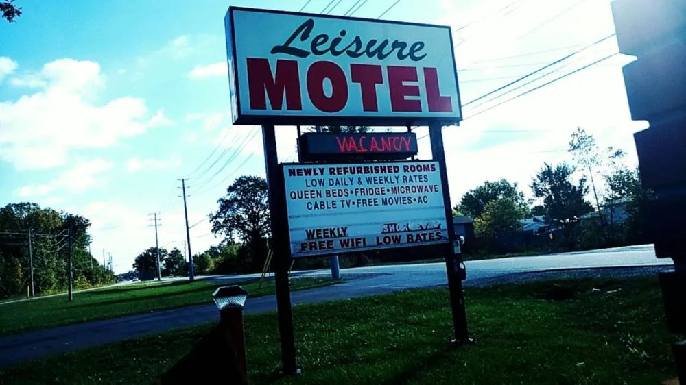 Leisure Motel hotel hero