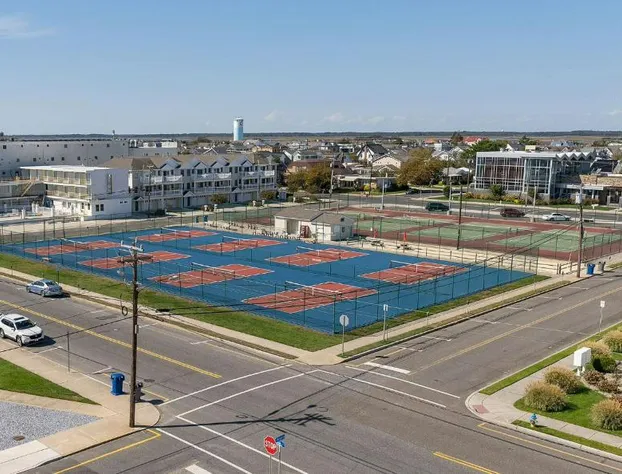 Waikiki Oceanfront Inn hotel detail image 3