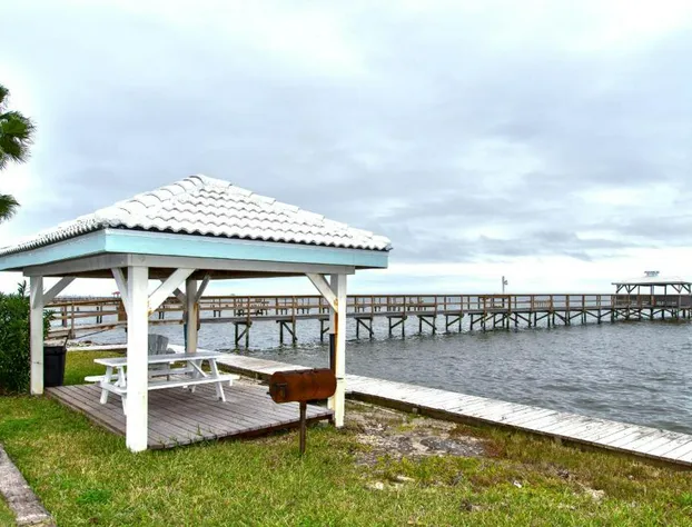 Pelican Bay Resort hotel detail image 2