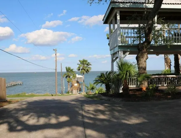 Pelican Bay Resort hotel detail image 3