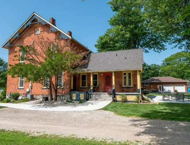 The Woodbridge House hotel detail image 1