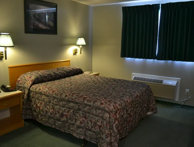 4 Pines Motel hotel detail image 4