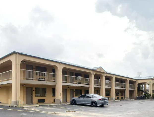 Deerfield Inn By Capital O Blytheville AR I55 hotel detail image 2